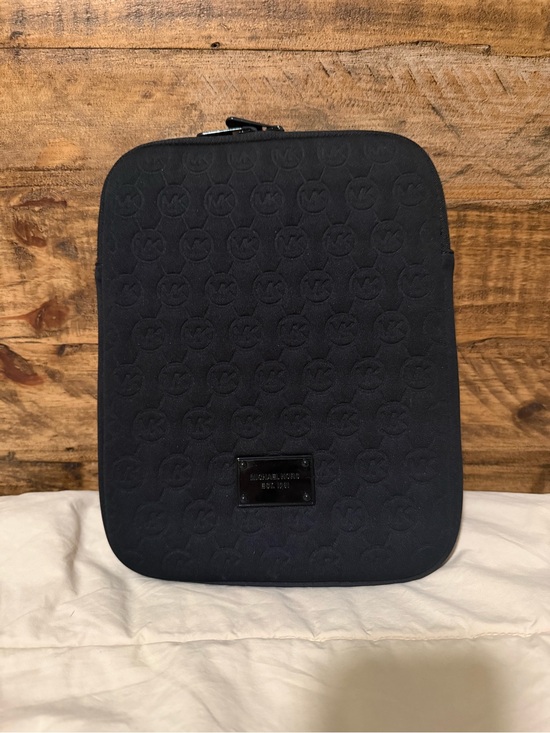 Michael Kors Accessories - Michael Kors Black Logo-Patterned Tablet holder:pouch